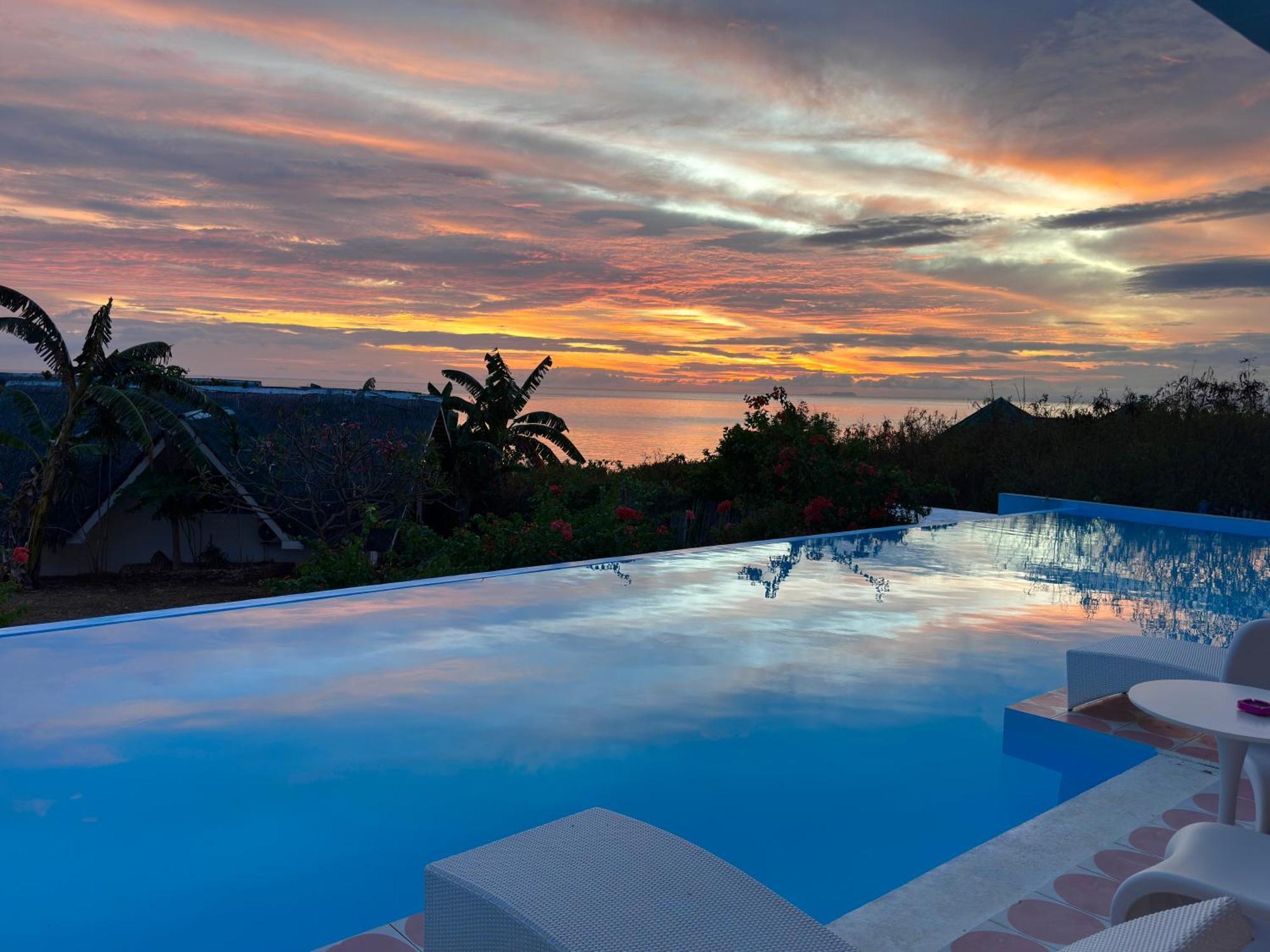 Henyuan Resort Siquijor Exterior foto